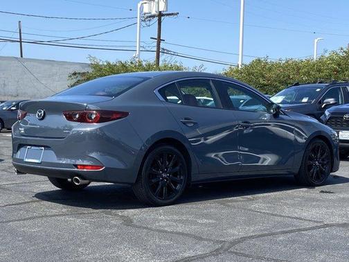 2024 Mazda Mazda3 2.5 S Carbon Edition