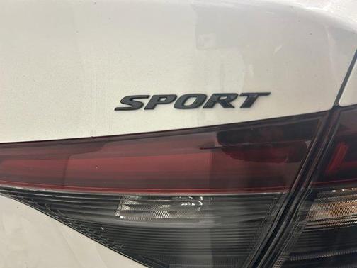 Platinum White Pearl 2026 Honda Civic Sport