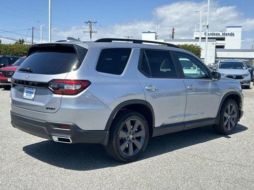 2025 Honda Pilot Sport