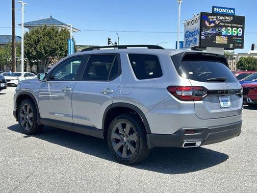 2025 Honda Pilot Sport