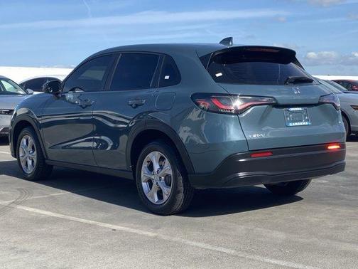 Pearl 2024 Honda HR-V LX