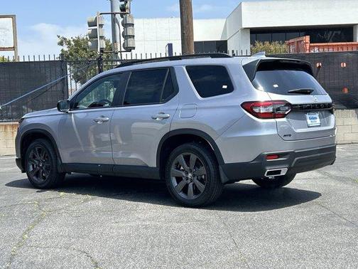 2025 Honda Pilot Sport