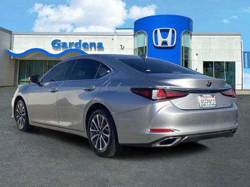 2025 Lexus ES 350 Base