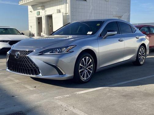 2025 Lexus ES 350 Base