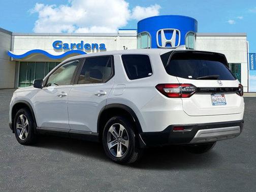 2023 Honda Pilot EX-L 8-Passenger