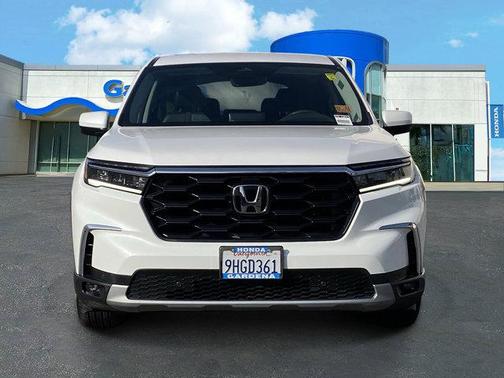 2023 Honda Pilot EX-L 8-Passenger