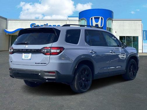 2026 Honda Pilot Black Edition