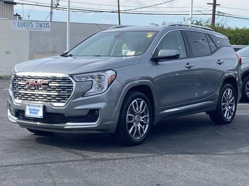 2023 GMC Terrain Denali