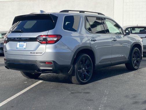 2026 Honda Pilot Black Edition