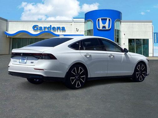 2023 Honda Accord Hybrid Touring