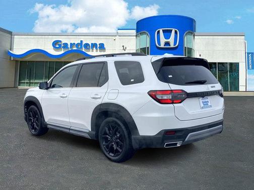 2025 Honda Pilot Touring+