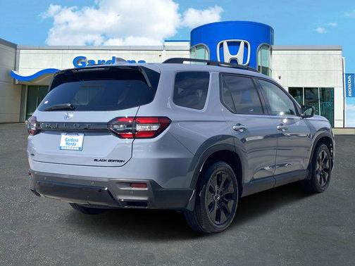 2026 Honda Pilot Black Edition