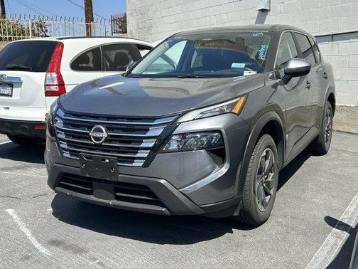 Gun Metallic 2025 Nissan Rogue SV