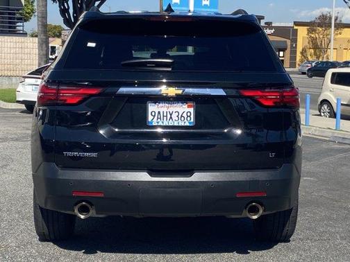 2022 Chevrolet Traverse LT Cloth