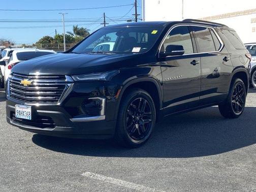 2022 Chevrolet Traverse LT Cloth