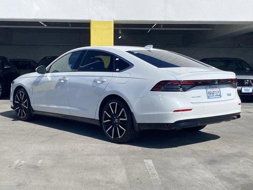 2024 Honda Accord Hybrid Touring
