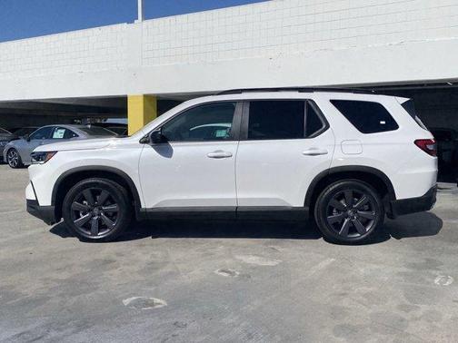 2025 Honda Pilot Sport