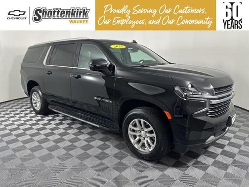 2022 Chevrolet Suburban LT