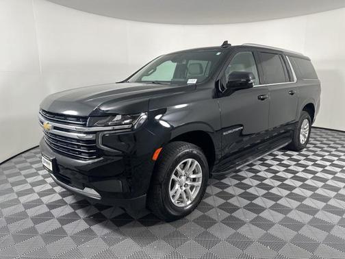 2022 Chevrolet Suburban LT