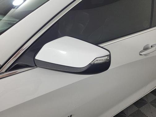 2022 Chevrolet Malibu FWD Premier