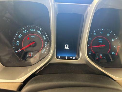 Summit White 2015 Chevrolet Camaro 2LT