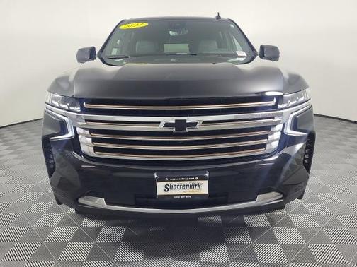 2023 Chevrolet Suburban 4WD High Country
