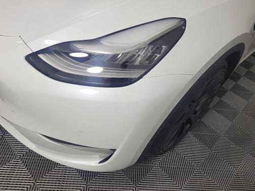 2020 Tesla Model Y Performance Dual Motor All-Wheel Drive