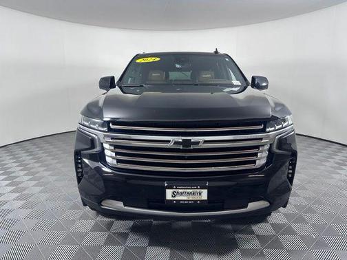 Black 2024 Chevrolet Suburban 4WD High Country