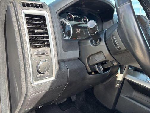 Bright White Clearcoat 2014 RAM 1500 Big Horn