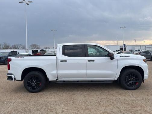 Summit White 2026 Chevrolet Silverado 1500 RST