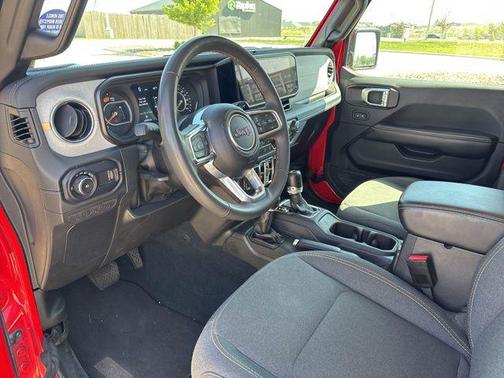 Firecracker Red Clearcoat 2024 Jeep Wrangler 4-Door Sahara 4x4