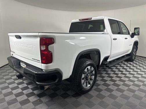 2025 Chevrolet Silverado 2500 Custom