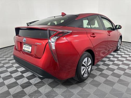 2016 Toyota Prius Three