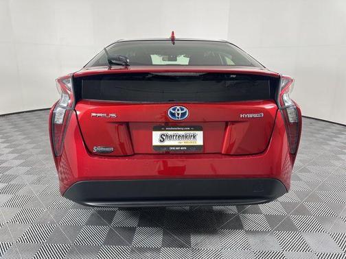 2016 Toyota Prius Three