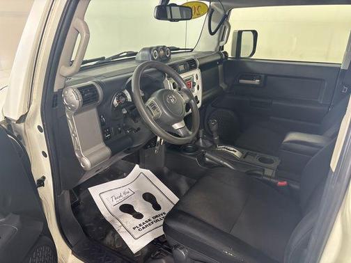 Iceberg 2012 Toyota FJ Cruiser Base