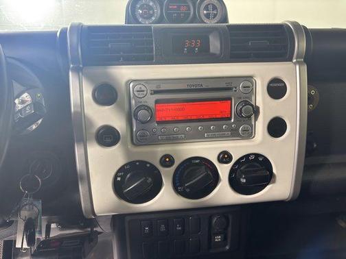 Iceberg 2012 Toyota FJ Cruiser Base