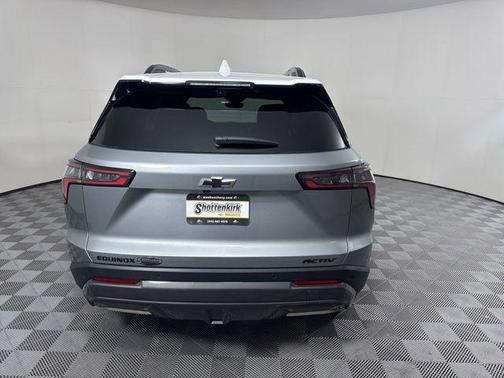 Sterling Gray Metallic 2026 Chevrolet Equinox FWD ACTIV