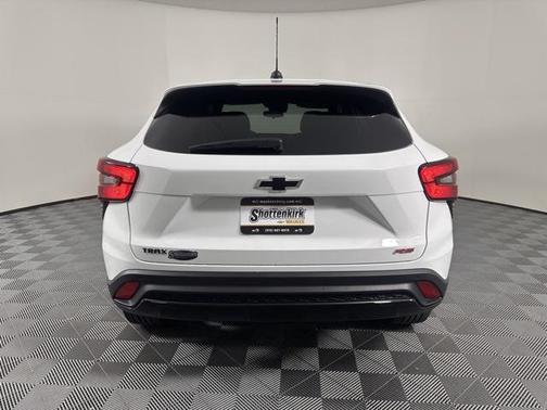 2025 Chevrolet Trax FWD 1RS