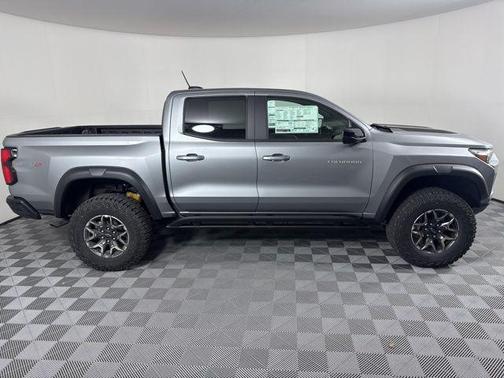 Sterling Gray Metallic 2026 Chevrolet Colorado ZR2