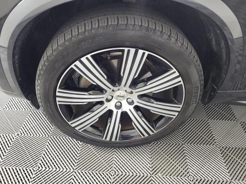 2021 Volvo XC90 T6 Inscription
