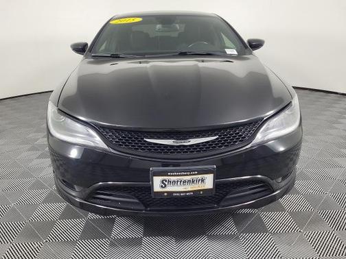 2015 Chrysler 200 S