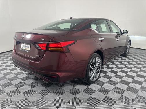 2024 Nissan Altima 2.5 SL