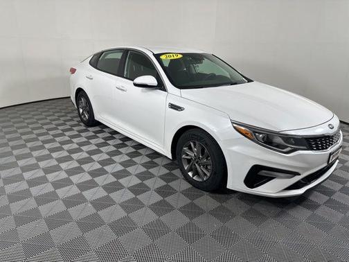 Snow White Pearl 2019 Kia Optima LX