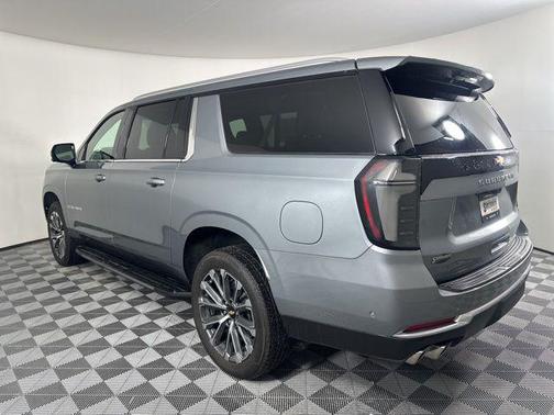Sterling Gray Metallic 2026 Chevrolet Suburban High Country, 4WD