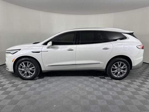 2023 Buick Enclave Premium AWD