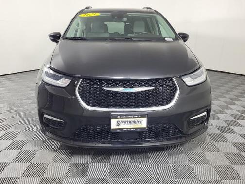 2021 Chrysler Pacifica Hybrid Touring L
