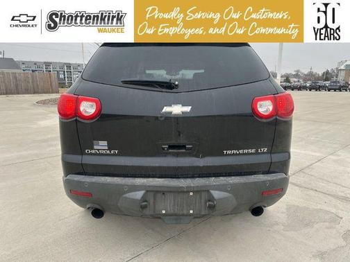 2009 Chevrolet Traverse LTZ