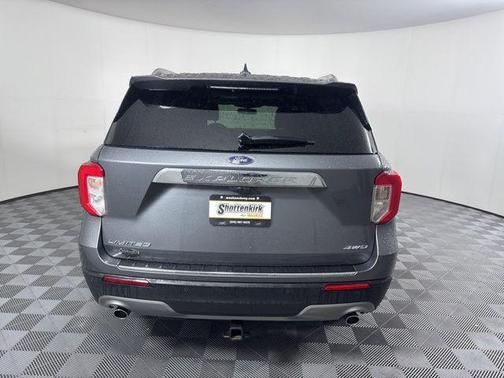 Carbonized Gray Metallic 2022 Ford Explorer Limited