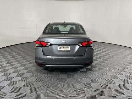 Gun Metallic 2023 Nissan Versa 1.6 SV