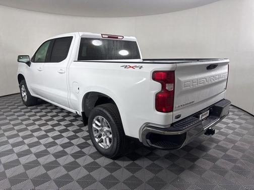 Summit White 2026 Chevrolet Silverado 1500 LT